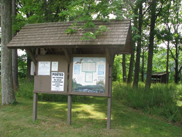 Kiosk at Marsh